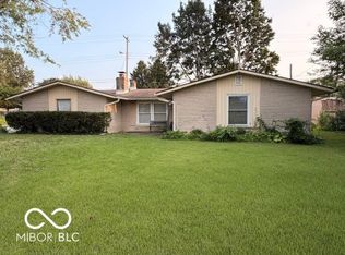 722 Howard Rd, Greenwood, IN 46142