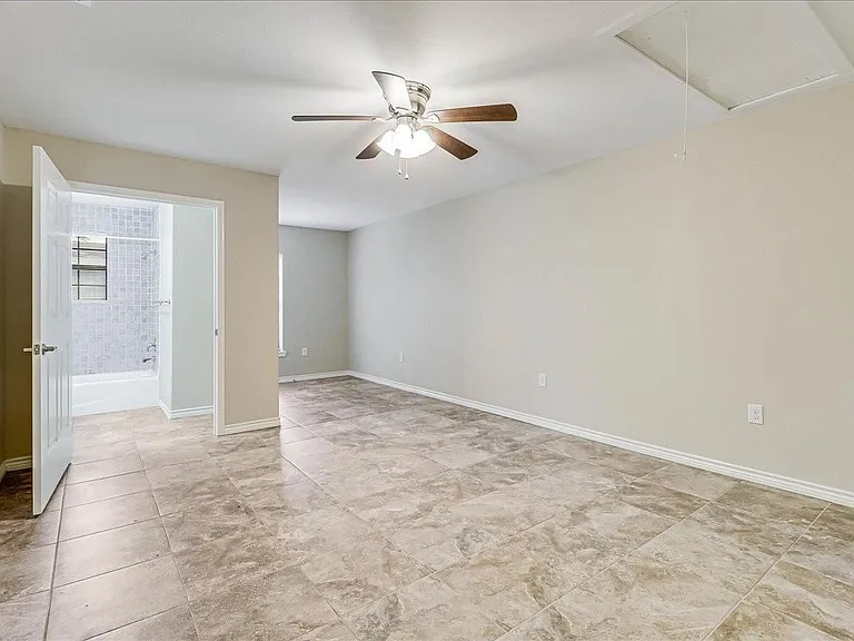 2111 E Lott Ave — Photo 31