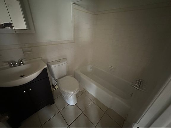 2nd image of 1142 E Mount Airy Ave Floor 2