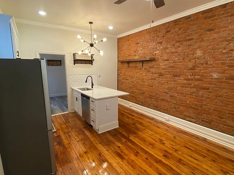45 S Prince St #47 — Photo 3