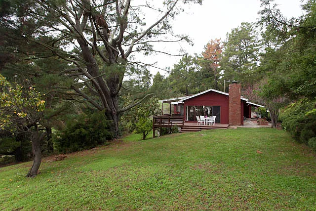 4860 Lowrey Rd photo 1