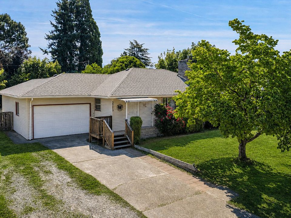 1st image of 2918 SE 143rd Ave