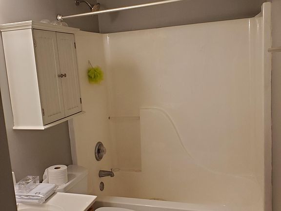 4th image of 5121 Grand Tetons Dr