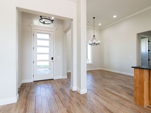 4th image of 9 Kingston Dr