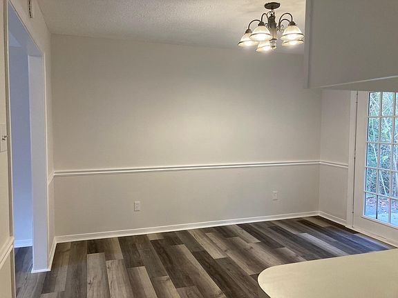 4th image of 8151 Pine West Ct E