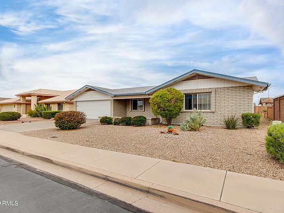 3rd image of 7916 E Navarro Avenue