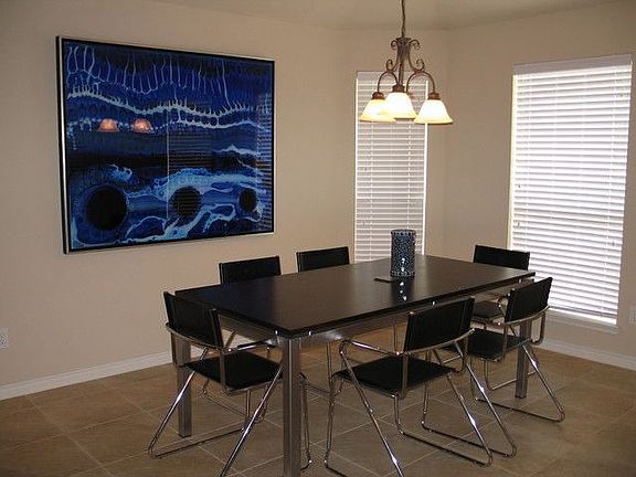 5th image of 329 Plantation Dr E