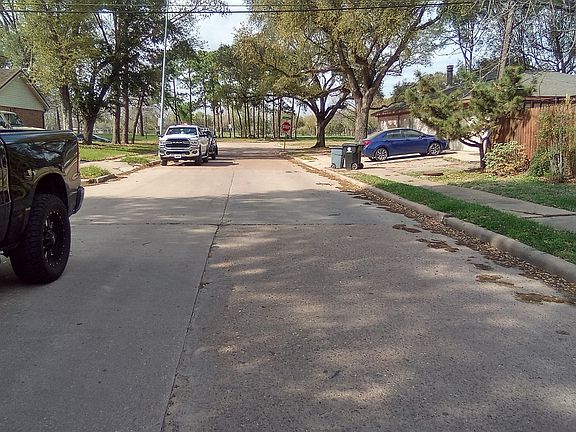 5th image of 9910 Murray Brook Dr