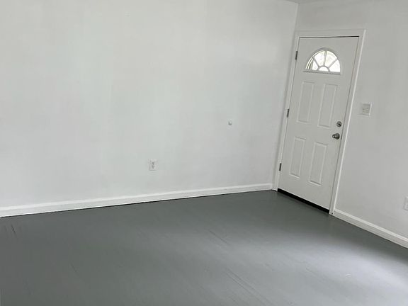 4th image of 1100 Orlando Ave