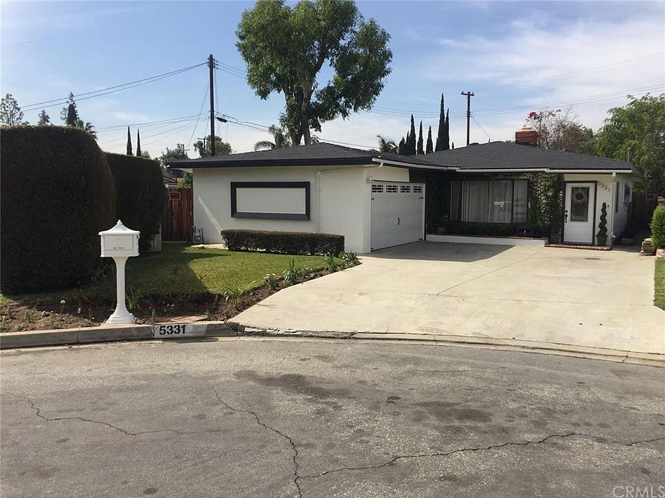 1st image of 5331 N Grantland Dr