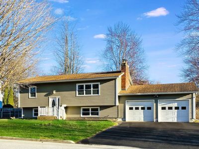 61 Simpson Ct, South Burlington, VT, 05403