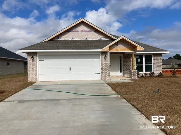 684 Mayflower Dr, Foley, AL 36535