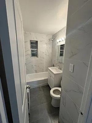 Rented by Green Brick Realty LLC | media 16