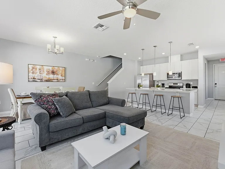Crown Haven Dr — Photo 15