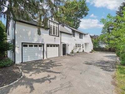 24 Tuers Pl, Montclair, NJ, 07043