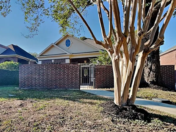 4606 Cashel Spring Dr, Houston, TX 77069