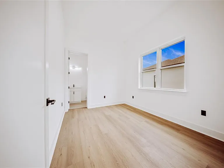 156 Caladium Ave — Photo 31