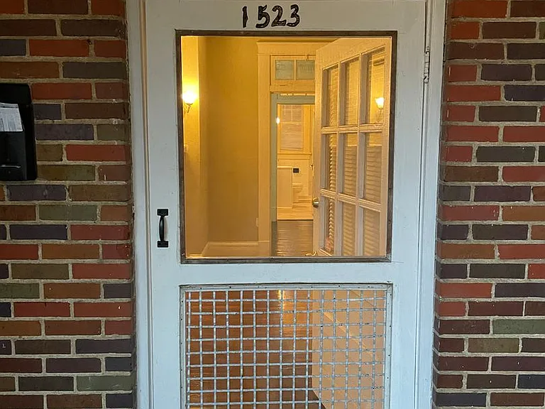 Madison Ave. 1517-1525 — Photo 12