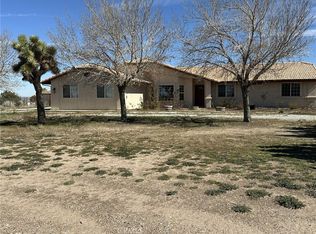 10191 Bellflower St, Oak Hills, CA 92344