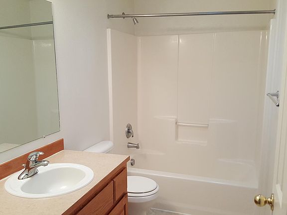4th image of 18702 SE 23rd St