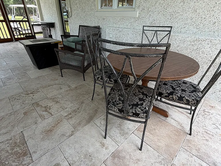 Godley Rd — Photo 16