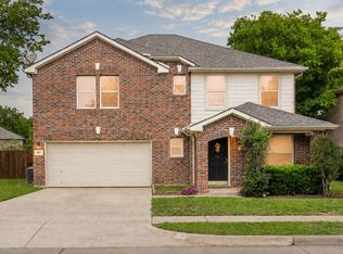601 Amy Way, Euless, TX 76039