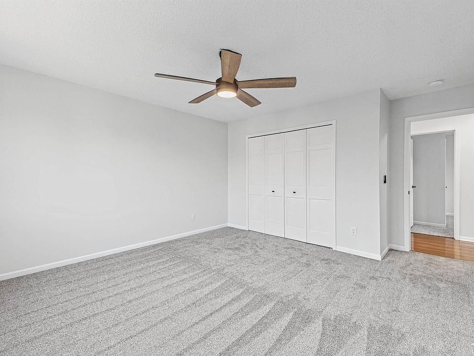 15135 Churchill St, photo 22