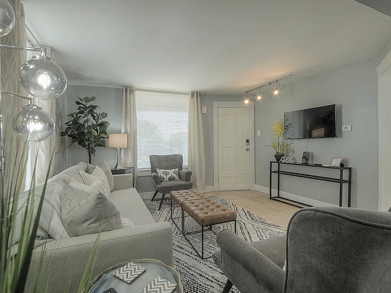 4416 Terrace St #1 — Photo 4
