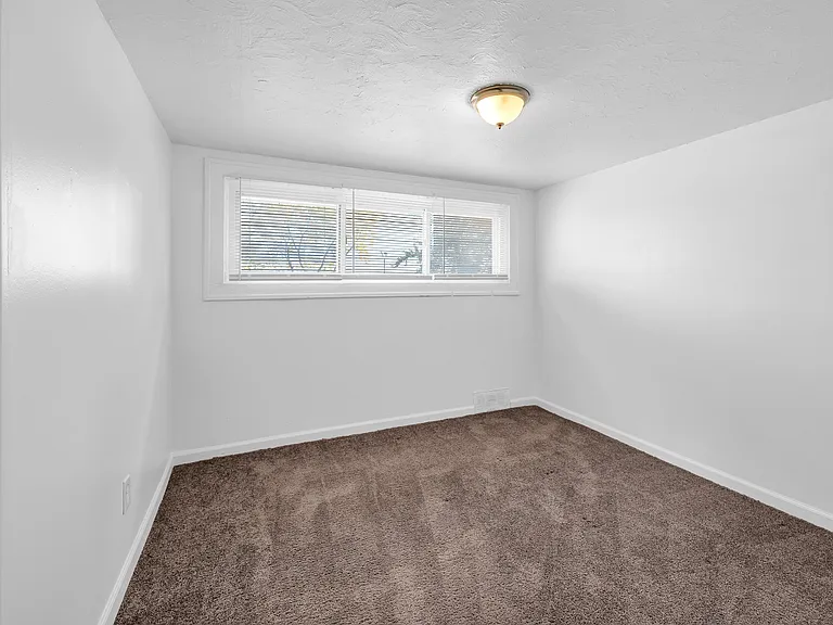 1957 Philomene Blvd #3 — Photo 10