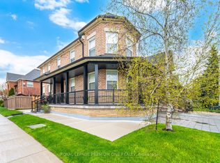 2 Hollywood Hill Cir, Vaughan, ON L4H2P7