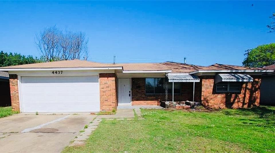 1st image of 4437 Woodedge Dr