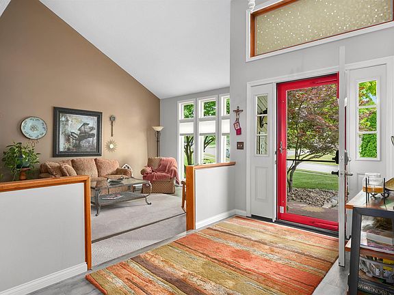 5th image of 11036 Wilmington Ct