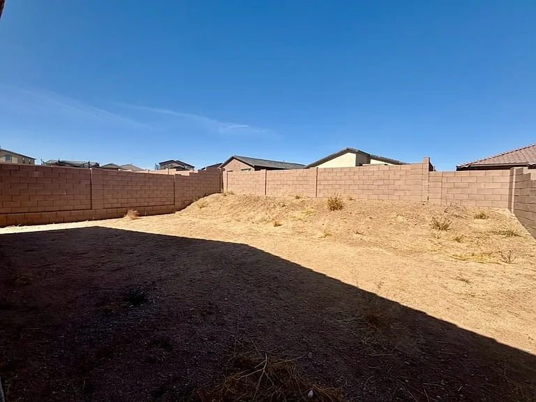 706 W Calle El Teclado — Photo 13