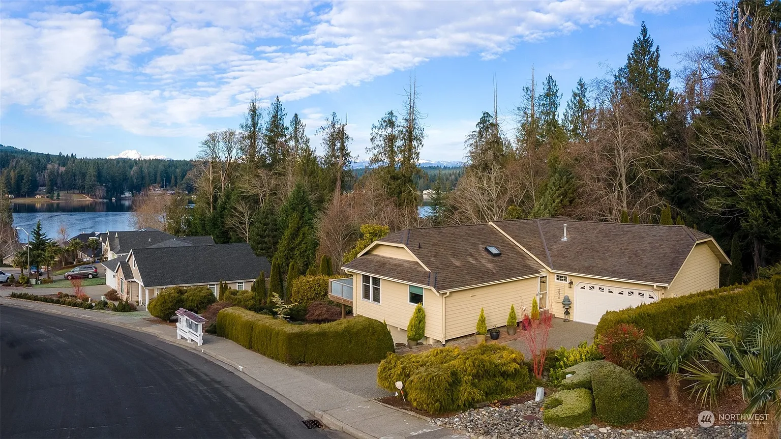 6026 Osprey Circle photo 1