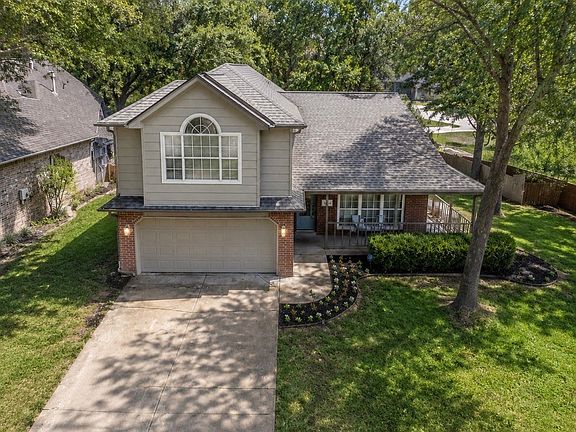 2nd image of 3843 W Galveston Pl