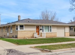 4858 South 26th STREET, Milwaukee, WI