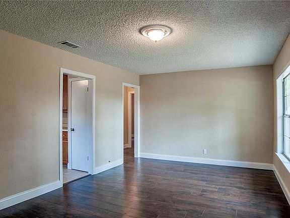 5th image of 123 Westway Dr