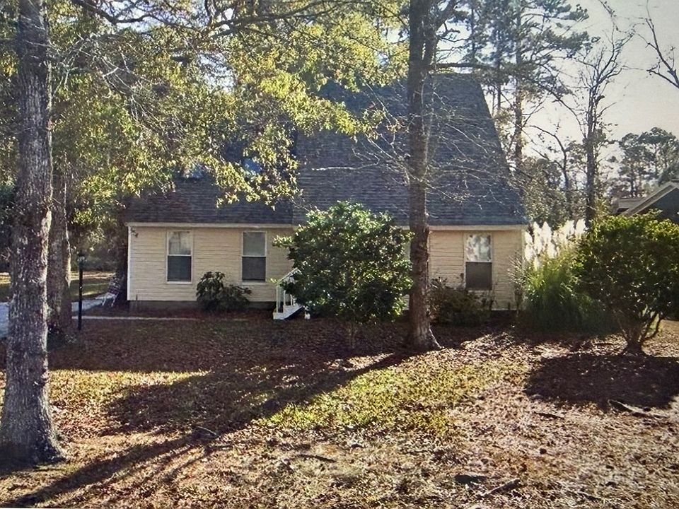 1st image of 1063 Pinner Pl