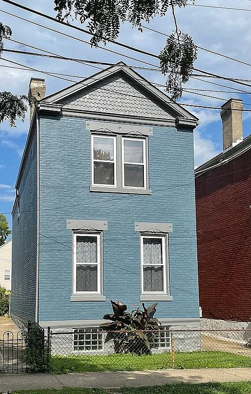 1708 Banklick St photo 1
