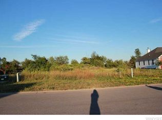 6331 Hidden Rdg, North Tonawanda, NY 14120