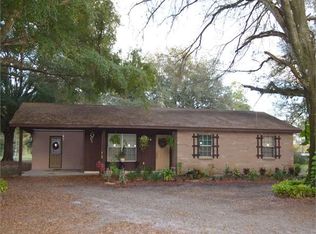 6106 Five Acre Rd, Plant City, FL 33565