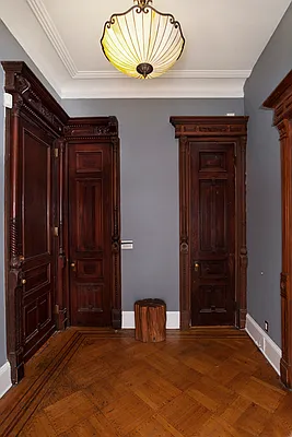 Sold by Flateau Realty | media 14