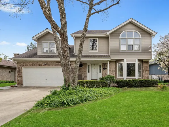 1240 Country Ln, Lemont, IL 60439