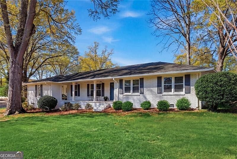 1st image of 555 Allgood Rd NE