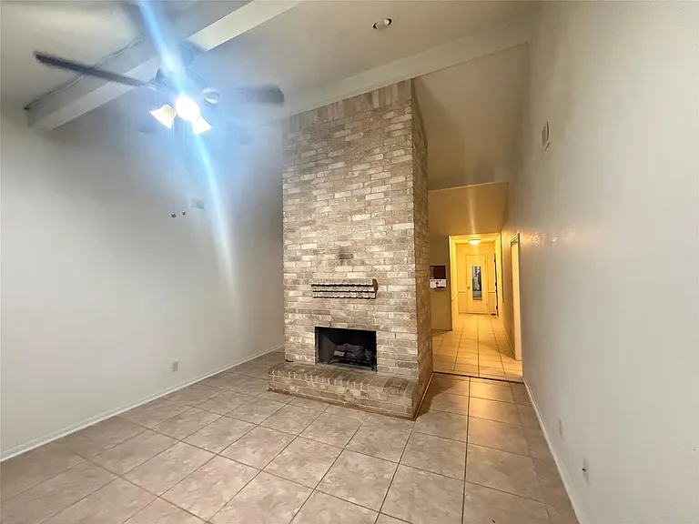 9526 Misty Bridge St — Photo 6