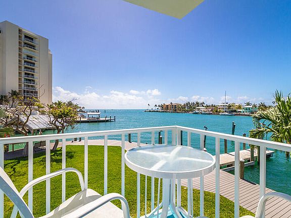 5th image of 95 Coco Plum Dr APT 2A
