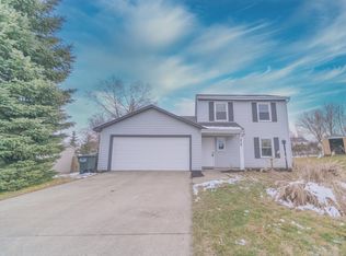 2110 Del Norte Dr, Kendallville, IN