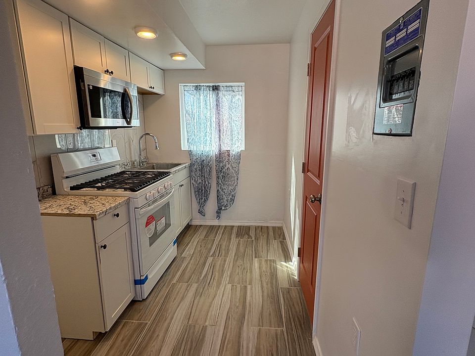 1st image of 6001 Simpia Dr #1