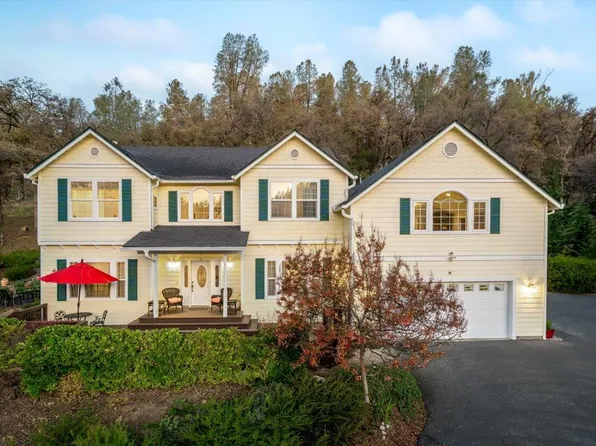 20114 Tiger Tail Rd, Grass Valley, CA 95949