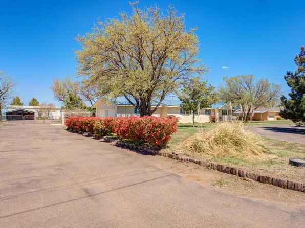 1313 E Us Highway 82, Crosbyton, TX 79322